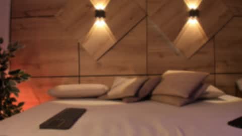 lilith_sage_ online show from June 2026 04:12:02 PM