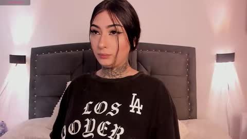 Snapshot of lilith_thompson chatting on October 2025 12:51:01 PM lilith_thompson online show from October 2025 12:51:01 PM