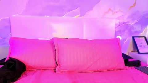 lilithamoth online show from March 2026 02:32:01 PM