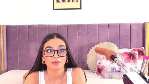 Snapshot of lilithcapri777 chatting on March 2025 08:03:02 PM Lily online show from March 2025 08:03:02 PM