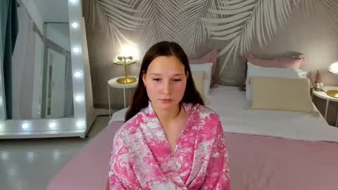 Snapshot of lilithgloww chatting on November 2025 04:06:01 PM lilithgloww online show from November 2025 04:06:01 PM