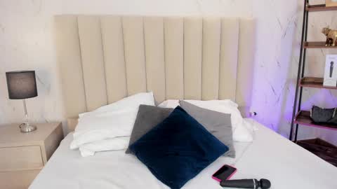 LILITH online show from April 2026 04:52:02 AM
