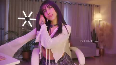Lili  online show from June 2026 08:44:02 PM