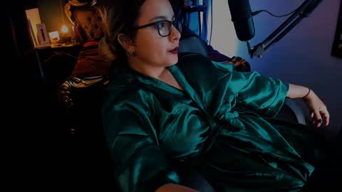 Snapshot of lilithmystic01 chatting on January 2025 09:34:01 PM lilithmystic01 online show from January 2025 09:34:01 PM