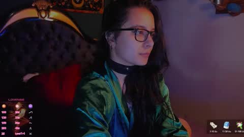 Snapshot of lilithmystic01 chatting on October 2025 02:29:02 PM lilithmystic01 online show from October 2025 02:29:02 PM