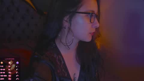 Snapshot of lilithmystic01 chatting on October 2025 03:29:02 AM lilithmystic01 online show from October 2025 03:29:02 AM