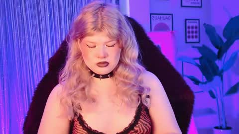 LilithNelson online show from April 2026 02:21:01 AM