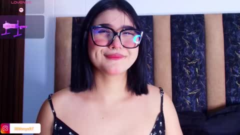 lilithnyx_x online show from May 2026 03:07:02 PM