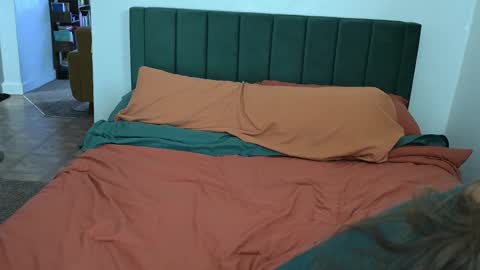 Snapshot of lilithoftrees chatting on October 2025 09:48:01 PM L online show from October 2025 09:48:01 PM