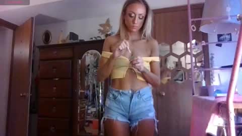 Lilithohfish online show from March 2026 03:50:01 PM