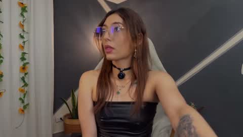 Lele online show from June 2026 01:25:02 AM