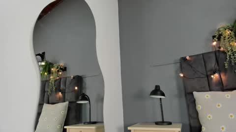 Snapshot of lilithsmith__ chatting on September 2025 11:37:02 AM lilithsmith__ online show from September 2025 11:37:02 AM