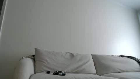 Jay  please help me reach 50 thumbs up online show from November 2025 08:25:02 PM