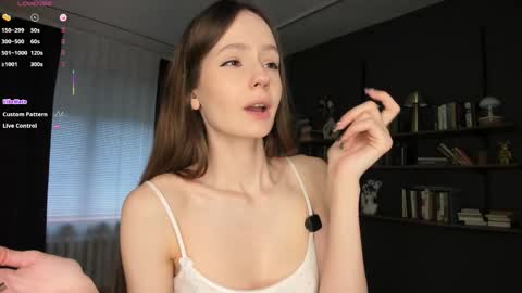 Snapshot of lilkiti chatting on February 2026 07:43:02 AM Kiti online show from February 2026 07:43:02 AM