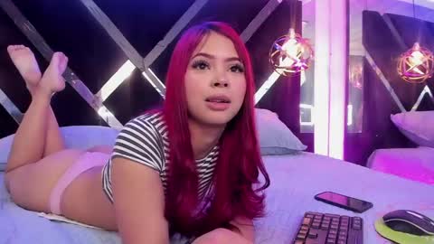lill_kims online show from April 2026 12:40:01 PM