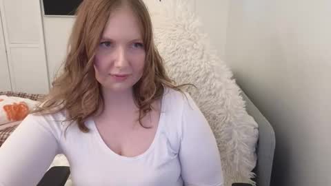 Anni online show from November 2025 11:44:01 AM