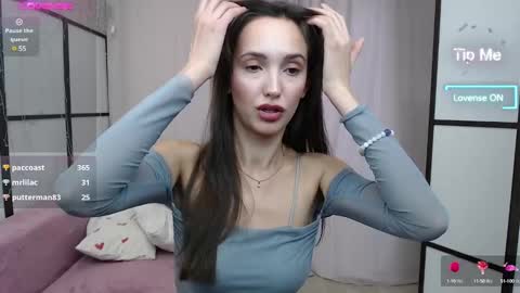 Snapshot of lillian_clark7 chatting on February 2025 09:15:01 AM Lillian online show from February 2025 09:15:01 AM