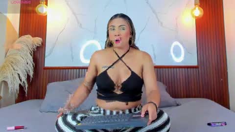 lillian_lee1 online show from April 2026 04:28:02 PM