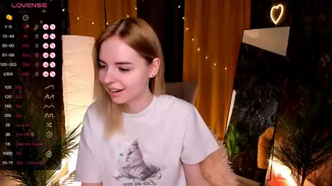 Lillian online show from April 2026 02:27:02 AM