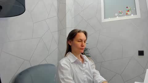 lillian_white1 online show from March 2025 10:29:02 AM