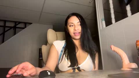 Snapshot of lilliana50 chatting on March 2025 08:24:02 AM lilliana50 online show from March 2025 08:24:02 AM