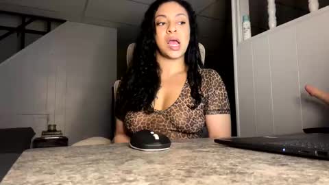 Snapshot of lilliana50 chatting on March 2025 06:01:01 AM lilliana50 online show from March 2025 06:01:01 AM