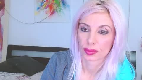 Lara online show from February 2025 02:55:02 AM