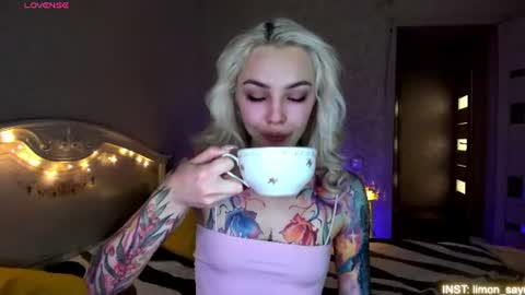LilliMoore online show from July 2026 11:04:02 PM