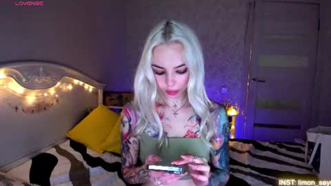 LilliMoore online show from July 2026 11:37:01 PM