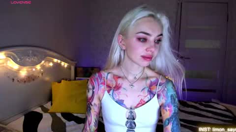 LilliMoore online show from August 2026 11:08:01 PM