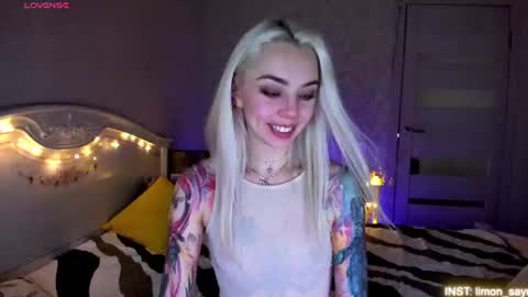 LilliMoore online show from August 2026 11:18:01 PM