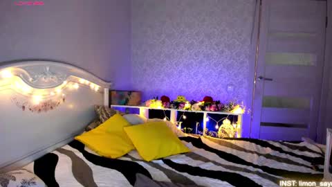 LilliMoore online show from August 2026 11:09:02 PM