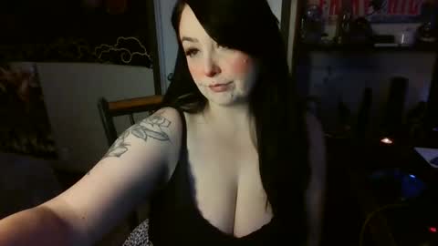 Snapshot of lillithdom chatting on October 2025 12:38:02 PM Lillith Blackk online show from October 2025 12:38:02 PM