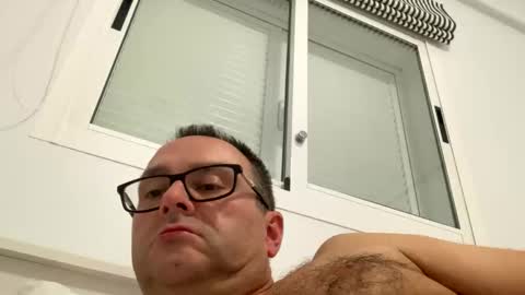 lills16 online show from September 2025 12:36:01 AM