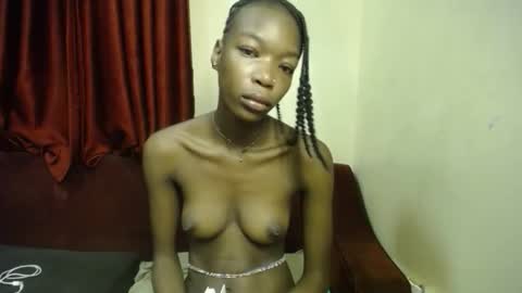 Snapshot of lilly_freak chatting on March 2026 02:48:02 AM Des online show from March 2026 02:48:02 AM