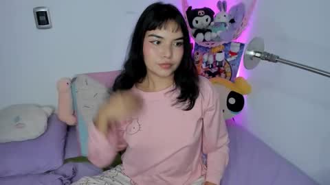 Snapshot of lilly_kinky chatting on February 2026 02:08:02 AM Lilly online show from February 2026 02:08:02 AM