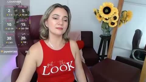 Snapshot of lilly_milf chatting on July 2026 08:52:02 PM Lilly online show from July 2026 08:52:02 PM