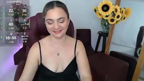 Snapshot of lilly_milf chatting on August 2026 05:04:02 PM Lilly online show from August 2026 05:04:02 PM