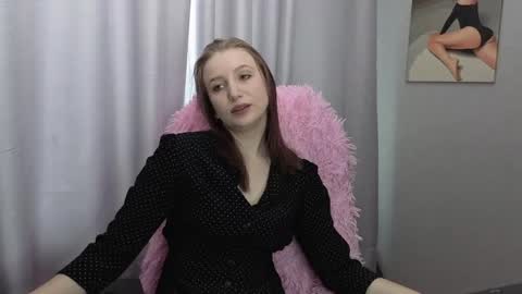 LillyFan X online show from April 2026 04:11:01 AM