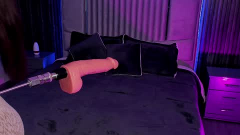 Snapshot of lillyortiz_ chatting on January 2025 08:56:01 PM Lilly Ortiz online show from January 2025 08:56:01 PM