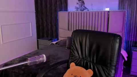 Snapshot of lillyortiz_ chatting on October 2025 08:07:01 PM Lilly Ortiz online show from October 2025 08:07:01 PM