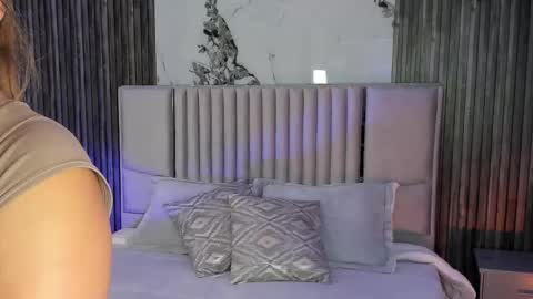 Lilly Ortiz online show from February 2026 09:08:01 PM