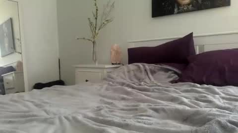 LilMissSpanks online show from April 2026 06:42:02 PM