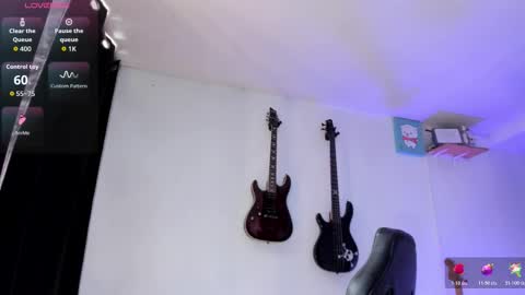 Caroline online show from February 2026 09:55:02 PM