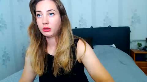 Snapshot of lilu_cute25 chatting on June 2026 07:14:02 PM lilu_cute25 online show from June 2026 07:14:02 PM