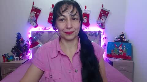 Snapshot of lilugrants chatting on December 2025 07:07:02 PM lilugrants online show from December 2025 07:07:02 PM