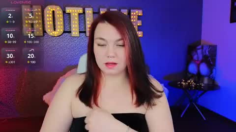 Lilu online show from February 2025 12:21:02 PM