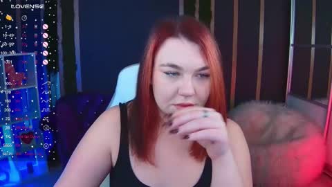 Lilu online show from November 2025 12:05:02 PM