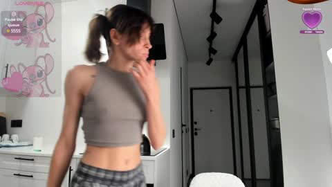 LILY online show from January 2025 11:49:01 AM