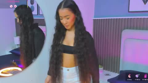 Snapshot of lily__star chatting on October 2025 05:02:02 AM lily online show from October 2025 05:02:02 AM